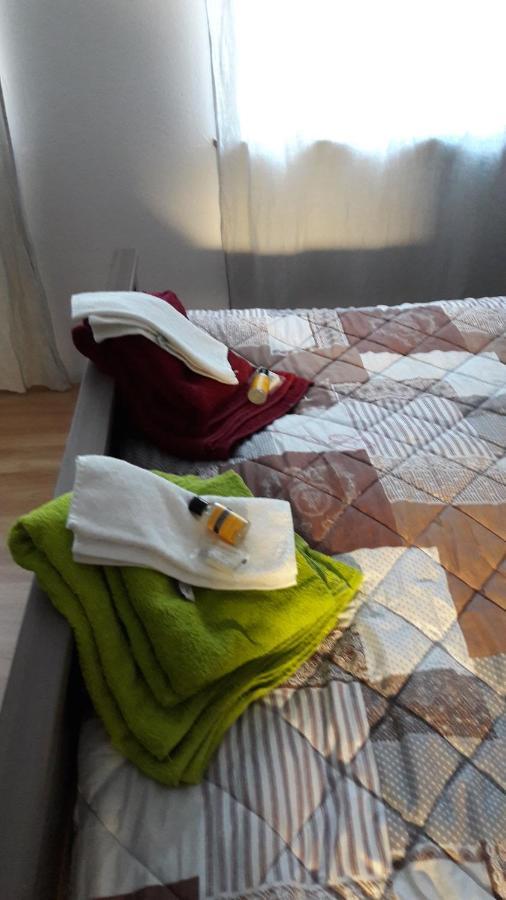 Ferienwohnung Am Theo Carlen Platz Ormesheim Kültér fotó