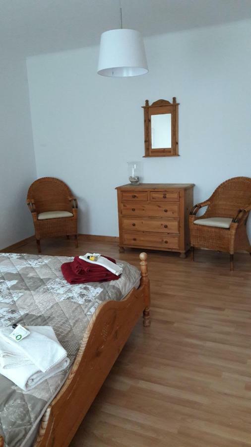 Ferienwohnung Am Theo Carlen Platz Ormesheim Kültér fotó